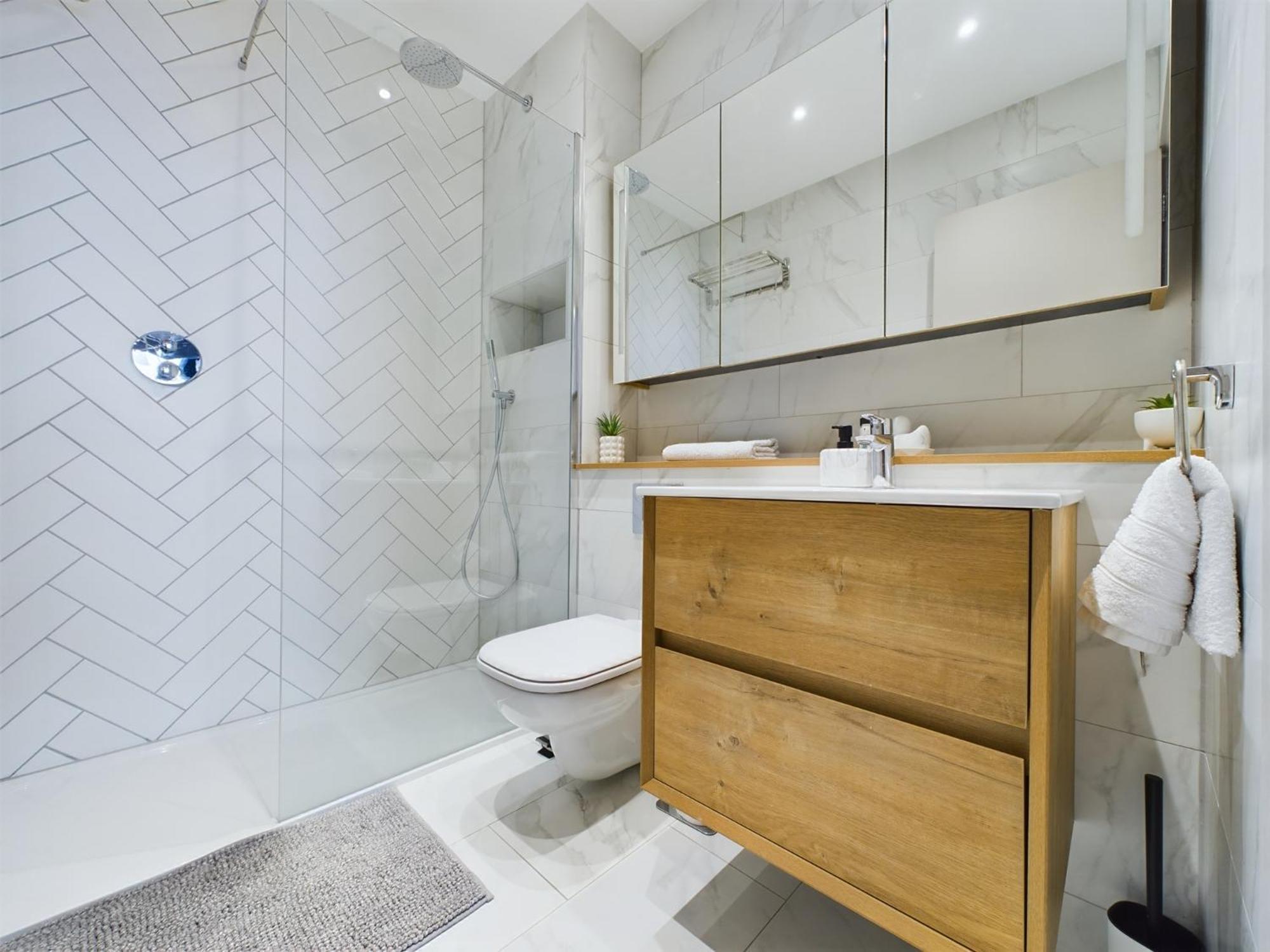 Luxury 2bedroom Centre Leisure & Business Apartment *